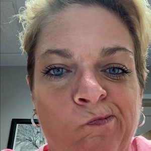 Meet your Posher, Sherry